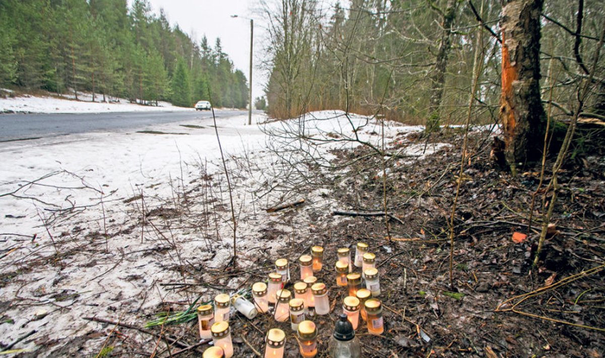 Veebruaris hukkus Järvamaal Albu vallas autoga kraavi sõitnud 19aastane noormees, kes tõenäoliselt ei pidanud kinni kiiruspiirangust 50 km/h.