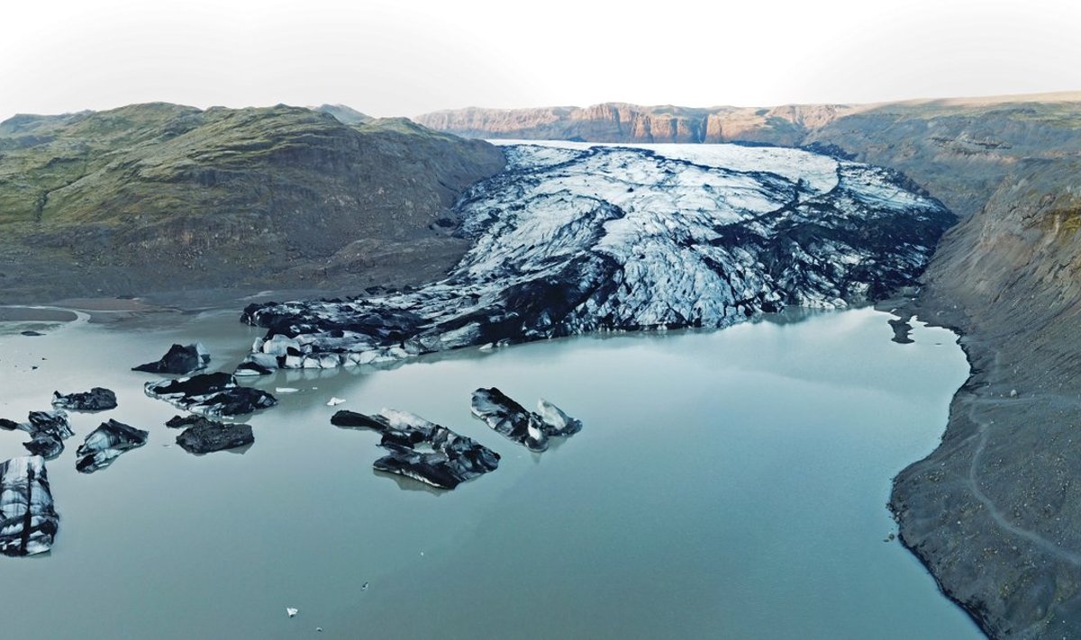 Sólheimajökulli liustiku sulamine Islandil.
