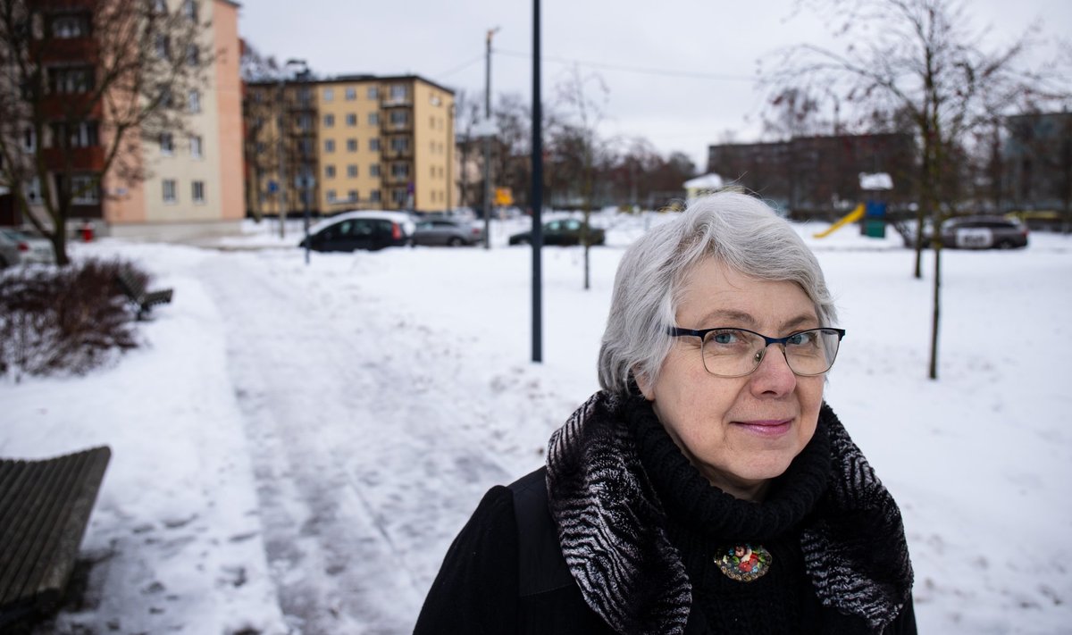KURB TÕDE: Eestlane armastab palju lugeda, aga paraku jääb kvaliteetkirjandusest meie öökapil vajaka. Poes troonivad ikka uhhuu-raamatud.