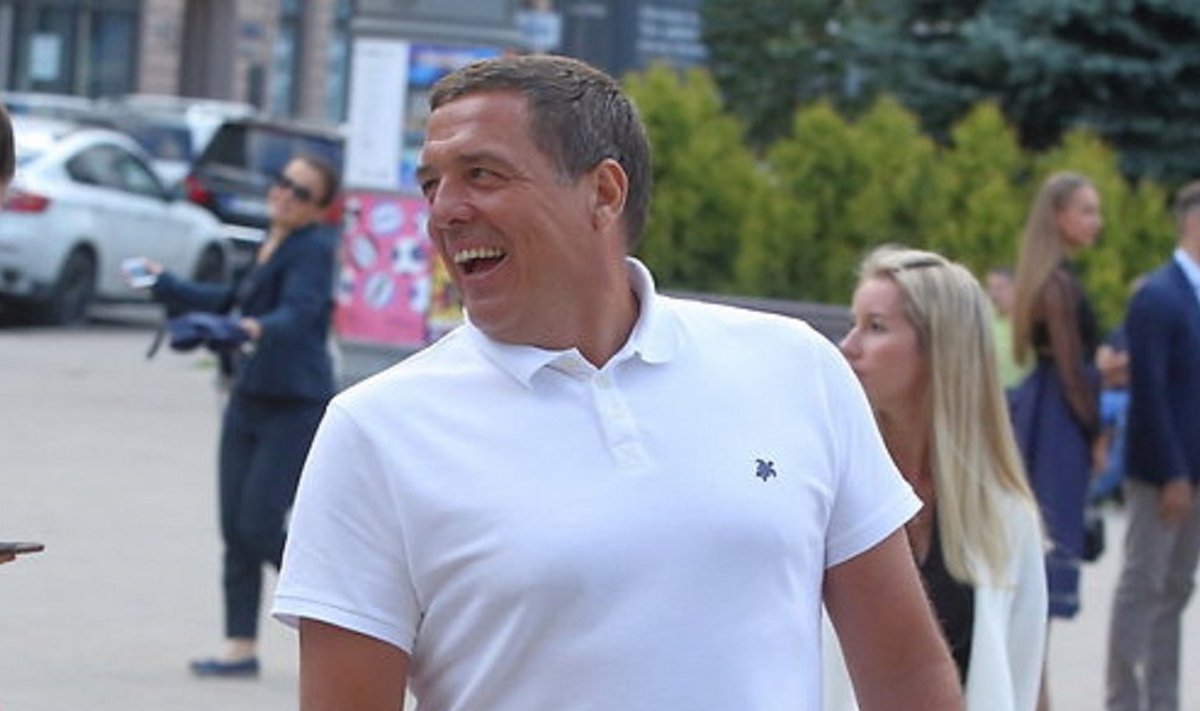 Александр Любимов