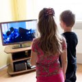 Häiritud lapsevanem: miks ma pean koguperefilmi ajal lapsele selgitama, mis on kondoom ja naudingugeel?