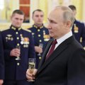 VIDEO | Kõikuv Putin seletas, napsiklaas käes, miks on vaja Ukraina pihta lööke anda