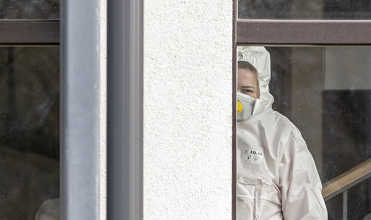 Kristiine Gümnaasiumi desinfitseerimine