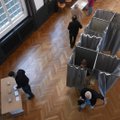 Второй тур президентских выборов во Франции проходит при невысокой явке