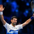 Djokovic alustas finaalturniiri võiduga ja tõusis Ivan Lendli kõrvale