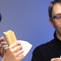 VIDEO: Kabanossitest paljastab, millise tankla hot dog kõlbab ka kaine peaga söömiseks