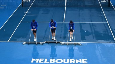 Матчи Australian Open прерваны из-за дождя. Это вторая остановка соревнований за день 