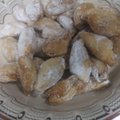RETSEPT | Tõeline lohutustoit – väikesed ja magusad Ukraina pähklipirukad, mis kaovad laualt kui nõiaväel