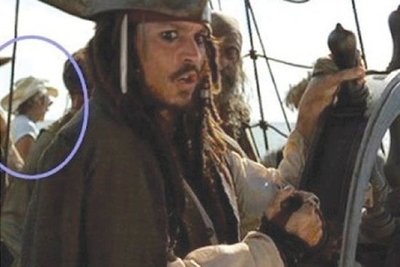 "Kariibi mere piraadid: Musta pärli needus"