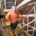 DELFI FOTOD: Tallinna teletornis jooksid pöörased sportlased võidu üles 870 trepiastmest