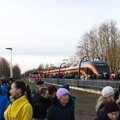 VIDEO ja FOTOD: Riisipere-Turba rong tegi Eesti kiireimal raudteel esimese sõidu