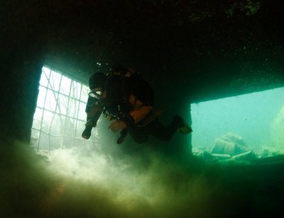 Rummu karjäärijärve suurepärane nähtavus ja uppunud vanglahooned on teinud sellest veekogust sukeldujate lemmiku.