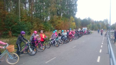 Nõmme Põhikoolis toimuvad jalgratta- ja liiklustunnid - Spordinädala raames on ees ootamas rattamatk Harku metsas