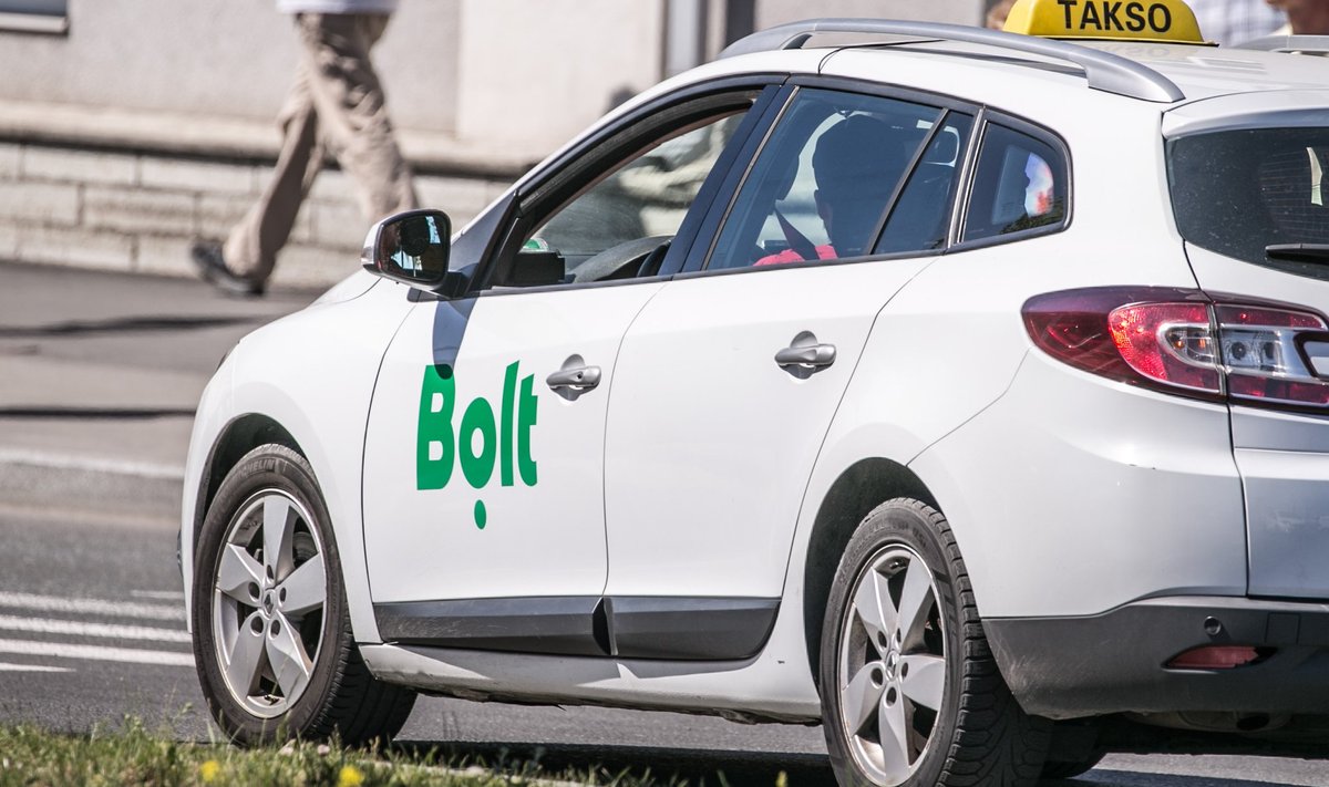 Bolti auto