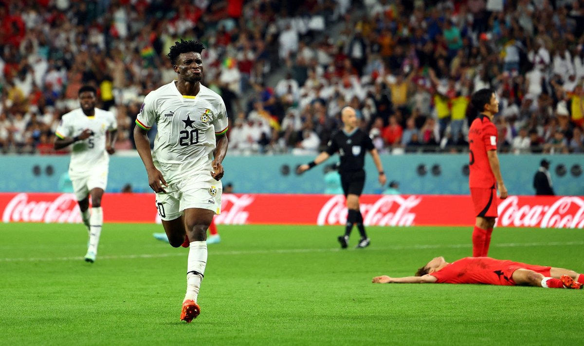 Mohammed Kudus (Ghana) tähistab väravat
