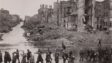 „Meie mürsud kahju ei tee!“ Kuidas Hruštšov hävitas 80 aastat tagasi Kiievi ja ajas selle sakslaste süüks