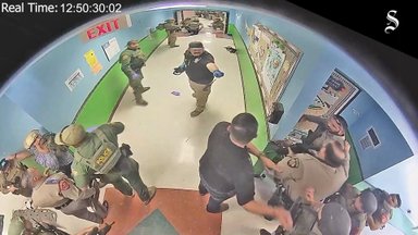 VIDEO | Vaata, kui saamatult käitus politsei viimaste aastate rängima koolitulistamise ärahoidmisel