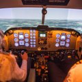 ВИДЕО: Буря “Ксавьер” проверила мастерство пилотов — даже тяжелые лайнеры сдувает при посадке