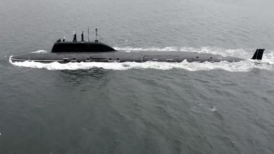 Российская подводная лодка на учениях в Черном море (фото сделано накануне военного вторжения России в Украину)