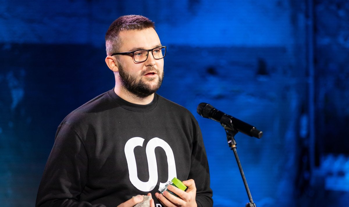 Aleks Strazdin töötas välja retsepti kivi ja plastiku komposiidile.