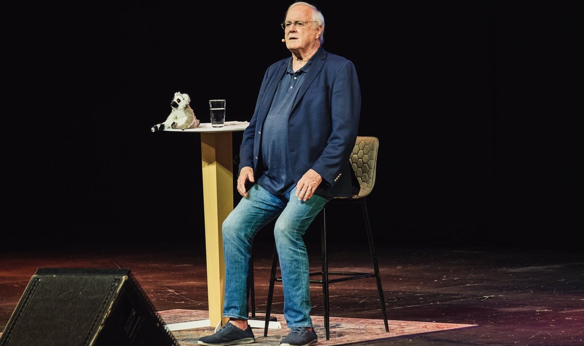 Koomik John Cleese Alexela laval