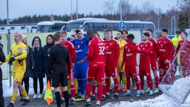 Eesti jalgpalli kõrgliiga kalendris toimus mitu muudatust