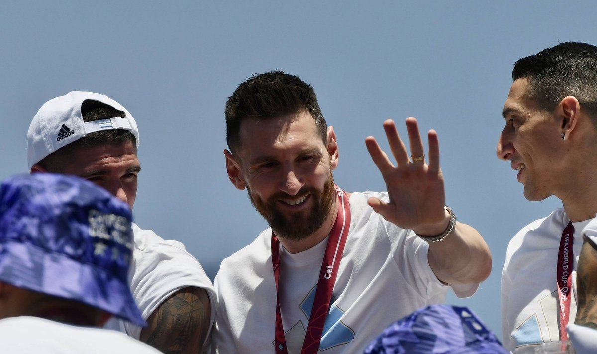 Lionel Messi tähistab MM-tiitlit.