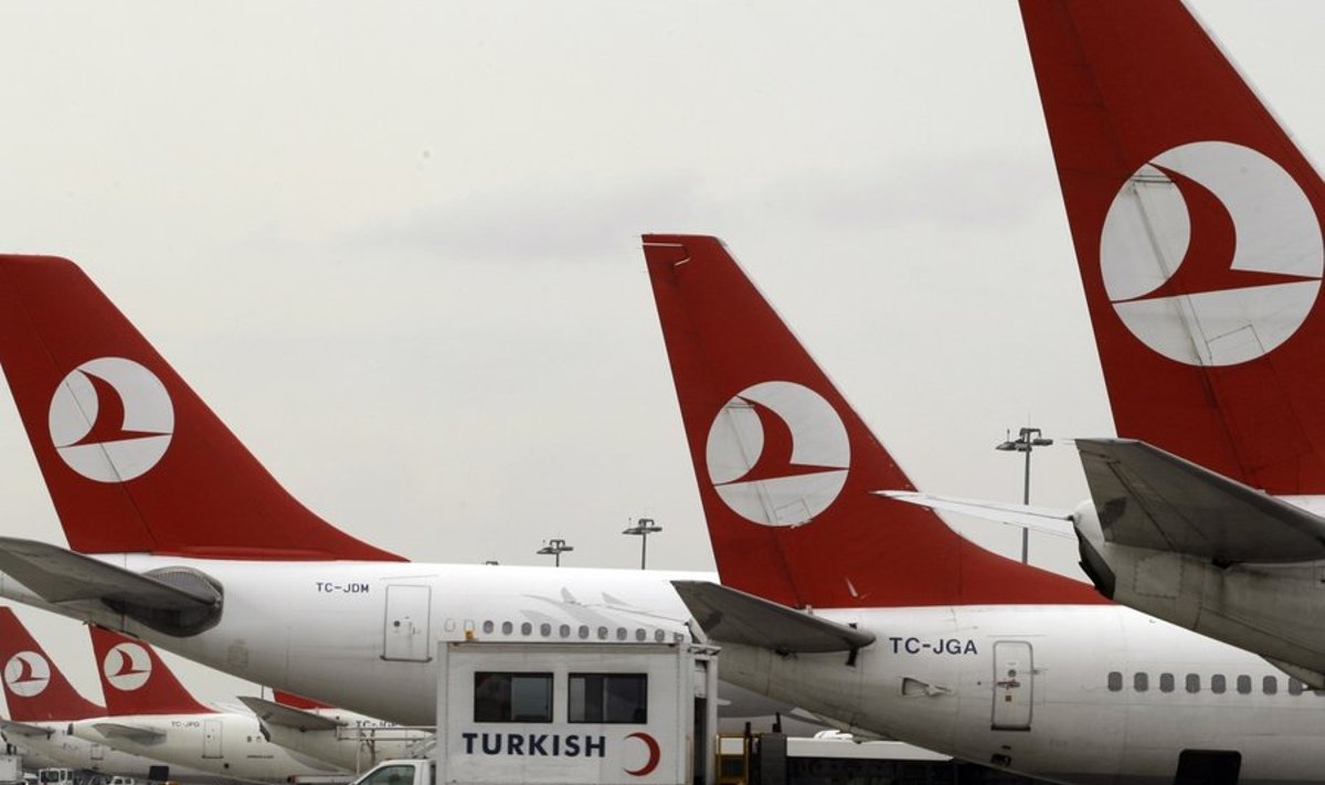 Turkish Airlines'i lennukid Atatürki rahvusvahelisel lennujaamas Istanbulis