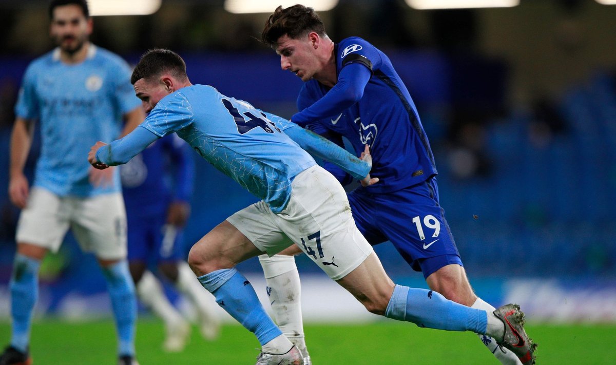 Phil Foden (vasakul) ja Mason Mount on teel tõelisteks superstaarideks.