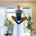 FOTOD | Balletisolist Jevgeni Grib muutis karantiiniajal oma kodu proovisaaliks