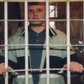 В Вируской тюрьме считают, что убийца полицейского Ромео Калда представляет угрозу для общества. Почему суд решил иначе?