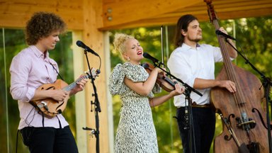 Curly Strings saab 10! Suurel sünnipäevakontserdil löövad kaasa ka nublu ja Estonian Voices