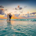 ВИДЕО | Свадьба обернулась трагедией. Невесту, фотографа и визажиста смыло в море во время свадебных съемок
