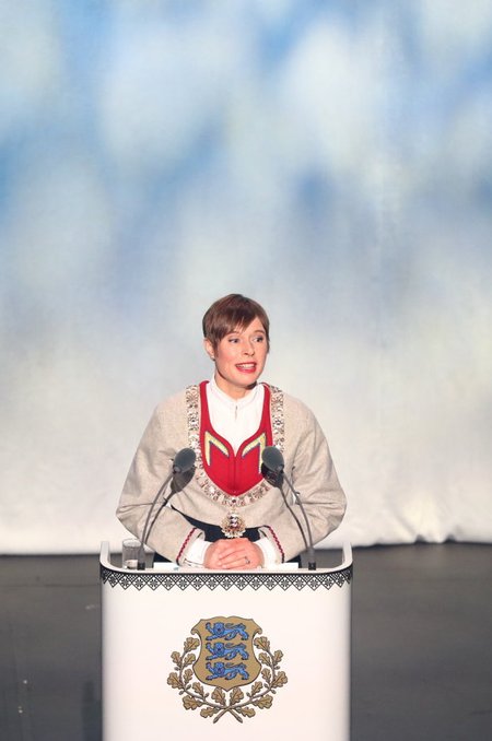 President Kersti Kaljulaid traditsioonilist vabariigi aastapäeva kõne pidamas