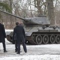 FOTOD: Sõjamuuseum väljapanek täienes Punaarmee tankiga