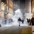 VIDEO | Itaalias puhkesid uute koroonapiirangute vastu vägivaldsed meeleavaldused