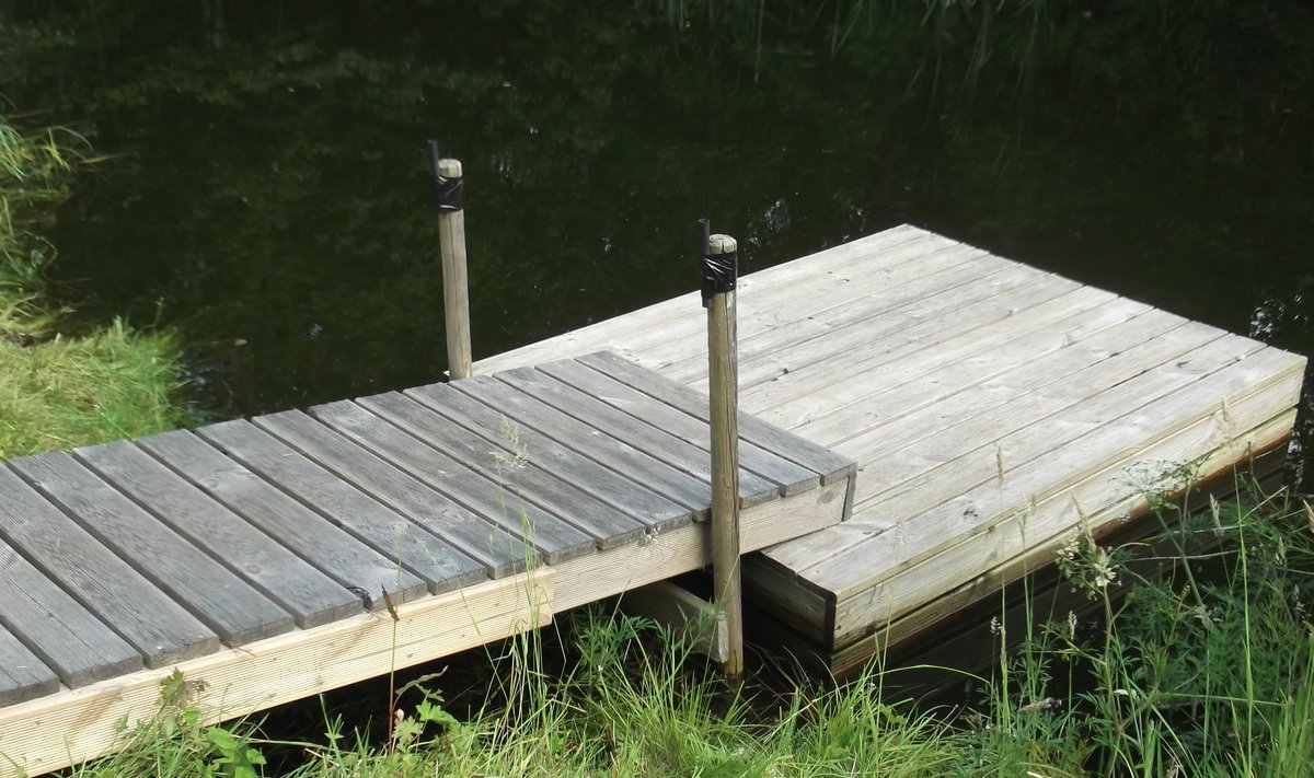 Kogu konstruktsioon on nii minimalistlik kui vähegi võimalik.