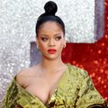 Kuhu kadus Rihanna? Popstaar on pärast emaks saamist haihtunud avalikkuse eest kui tina tuhka