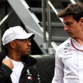 Mercedese meeskonna juht: Lewis Hamilton saab religioonist juurde meeletut jõudu
