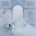 Число задержанных в ходе протестов "желтых жилетов" во Франции достигло 1726 человек