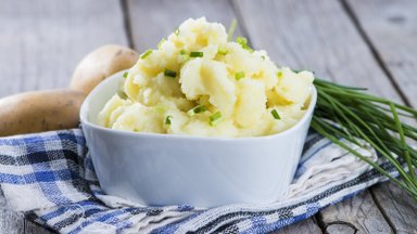 Kuula saadet "Toidujutud": kartulipudru salanipid ja põhjused, miks see lihtne roog tihtipeale untsu läheb