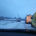 FOTOD: Tartumaal sõitis noormees autoga vastu elektriposti