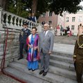 FOTO | Kodumaiste moeloojate ühislooming! Kelle disaini kannab esileedi? Mida valis kandmiseks president Alar Karis?