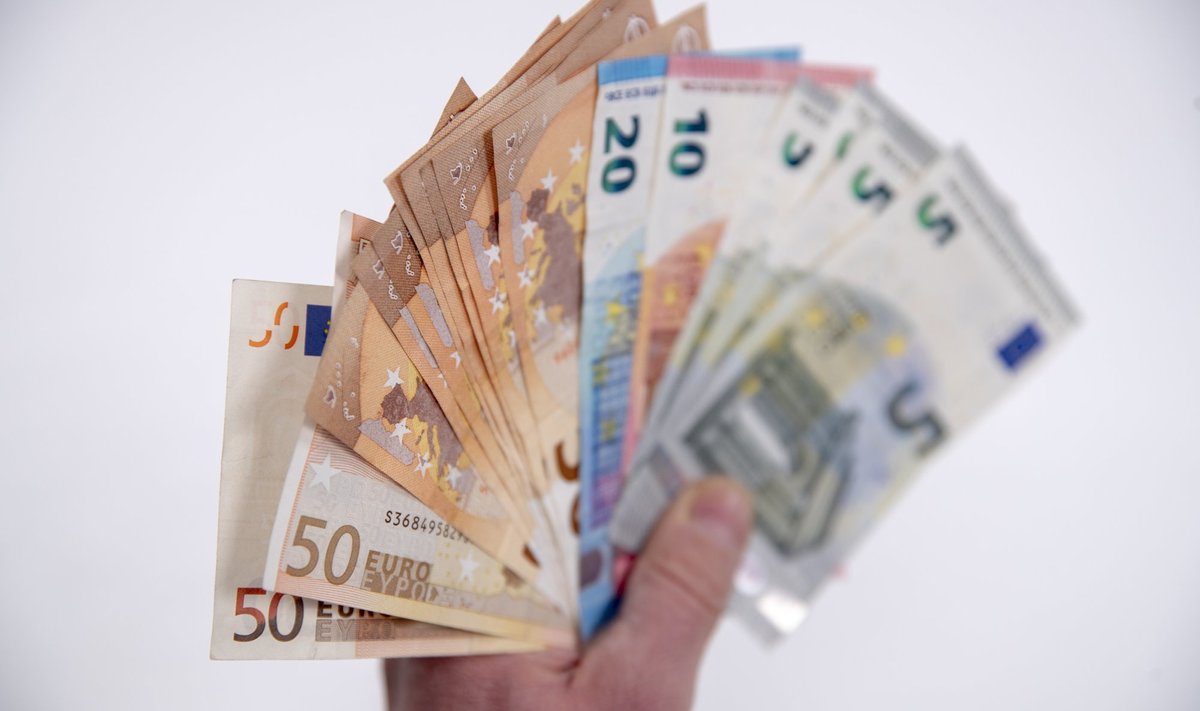 Enam kui 60 000 inimest on Tallinna börsil investeerinud rohkem raha kui pildil olev summa.