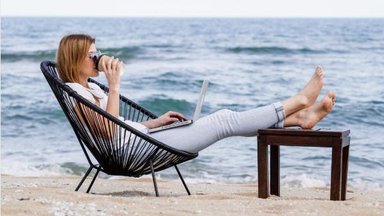 Puhkusel töötamise uuring: suisa 83% inimestest teeb puhkusel tööd