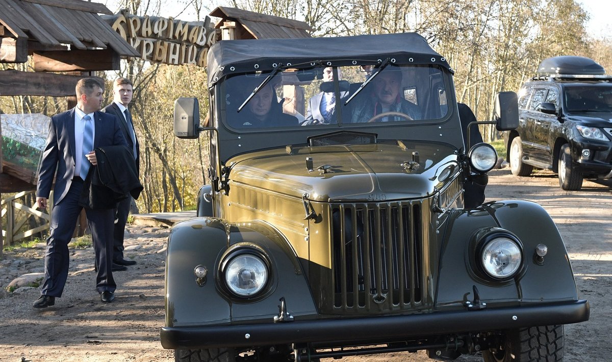 Sigaretikuninga kingitud 1967. aasta GAZ on ilmselt sama, millega Lukašenka sõidutas 2018. aastal Vladimir Putinit.