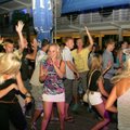 FOTOD: Zumba Beach Party möllas Pärnu rannas ja Sunsetis
