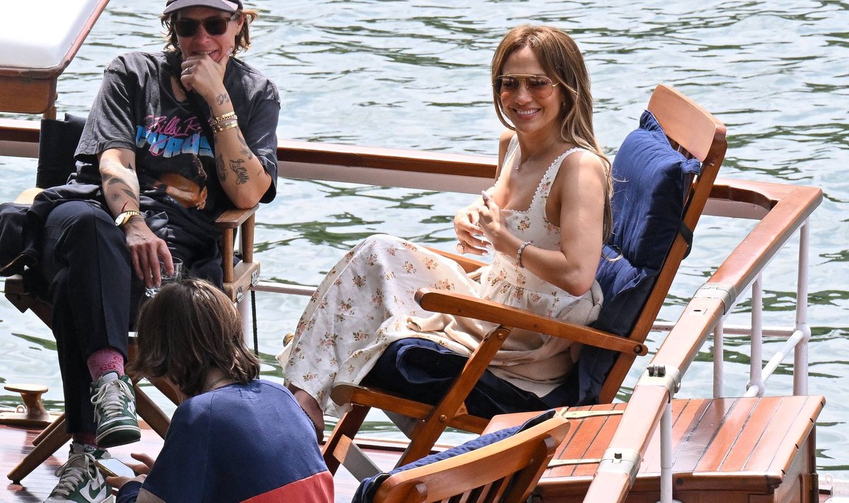 Jennifer Lopez 23. juulil Pariisis