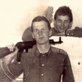 Valvasin, automaat õlal, relvaladusid ehk Kuidas Balti kett Ukrainas Nõukogude armee eesti sõduriteni jõudis