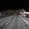ФОТО | Этой ночью возле Сауэ перевозили специальный груз весом несколько сотен тонн, движение было нарушено